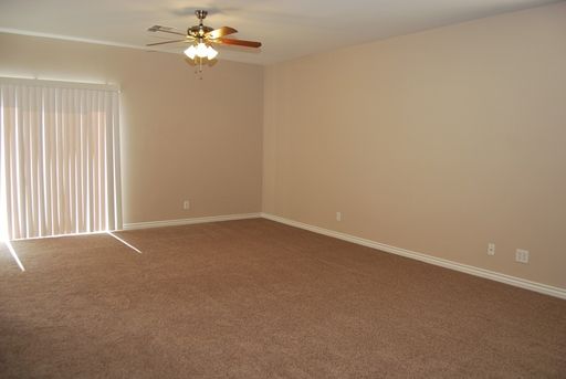 Building Photo - 8767 Evan Lilas St