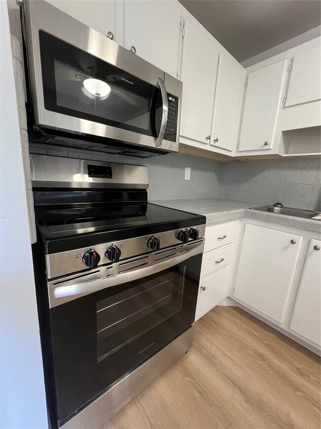 Foto del edificio - 1201 SE 2nd Ct