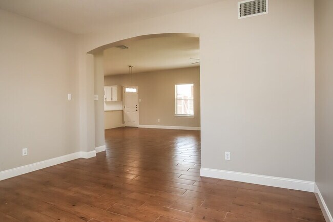 Foto del edificio - 2523 Flycatcher Cove Dr