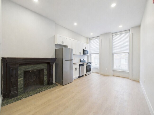 Building Photo - 2018 Spring Garden St