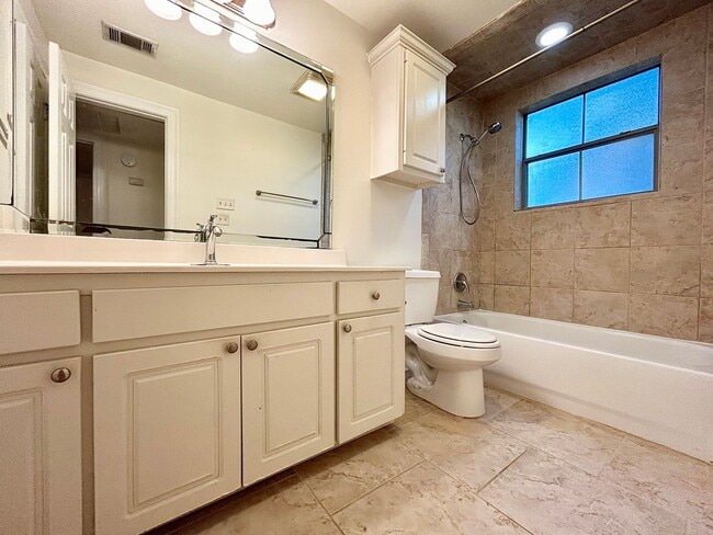 Building Photo - Cozy Gated 1BR Condo with Pool & Perks – Coming Soon