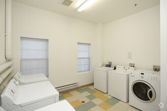 Ellison Apartments photo'