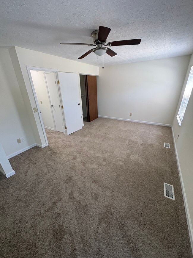 Building Photo - 7977 Tall Timbers Dr