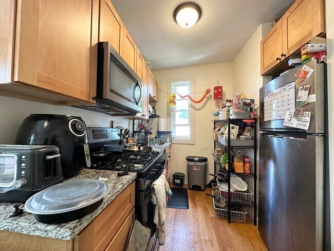Foto del edificio - 146 Webster Ave