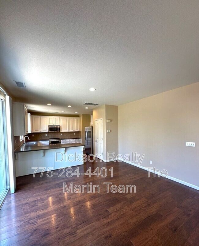 Building Photo - 545 Terracina Way