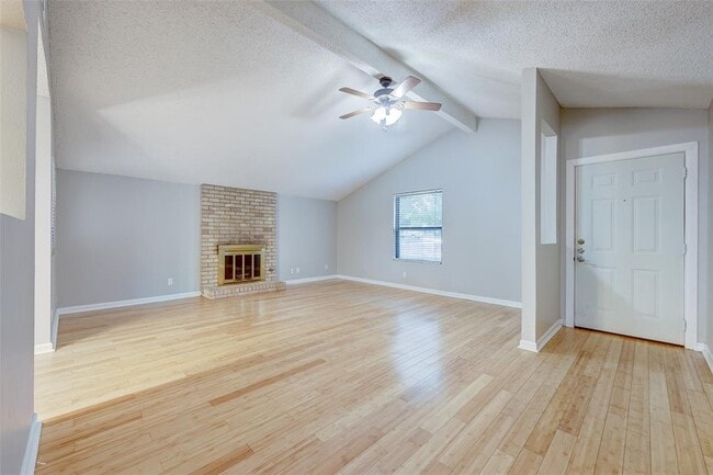 Building Photo - 6300 Capriola Dr