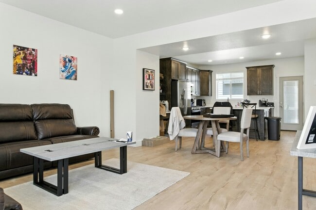 Foto del edificio - 91 W Ryker Ln