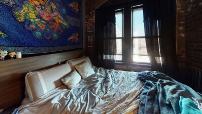 Foto del edificio - BERKLEE 3 BR Apartment - 9/1