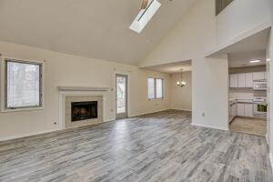 Building Photo - 3220 Summerchase Cir