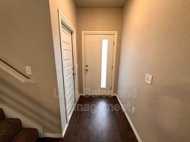 Foto del edificio - 2180 Camino Del Plaza Ln