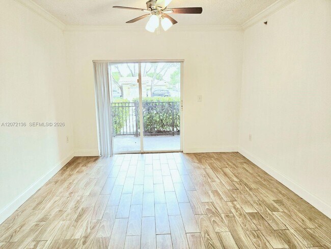 Foto del edificio - 220 SW 116th Ave