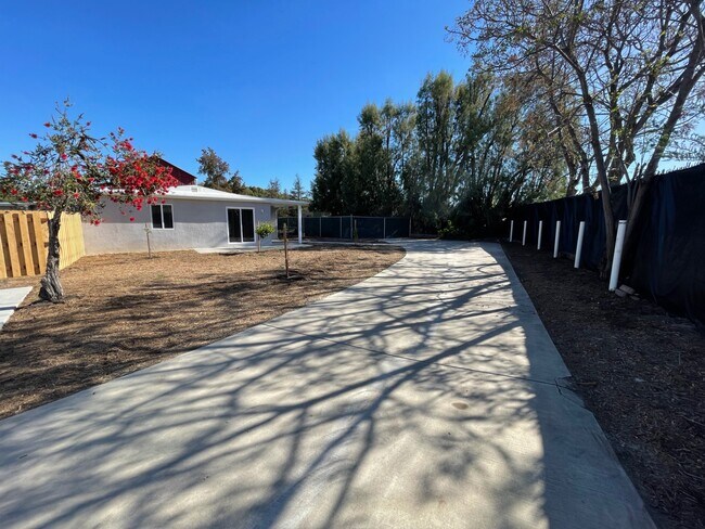 Building Photo - 6137 Grimes Canyon Rd
