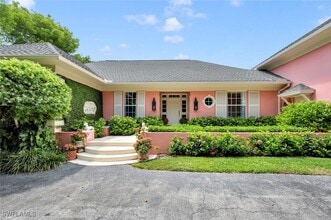 Building Photo - 2627 Half Moon Walk