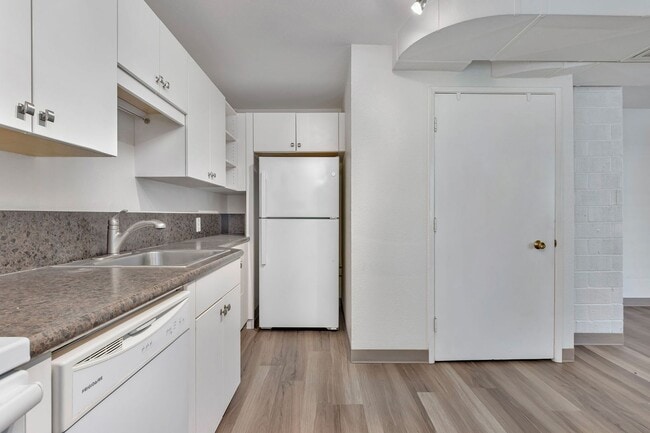 Foto del edificio - 1 Bed 1 Bath in Prime NW District!