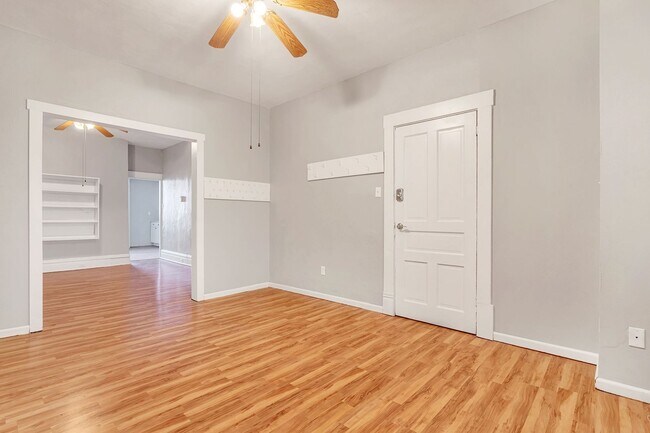 Foto del edificio - 3711 Orpwood St