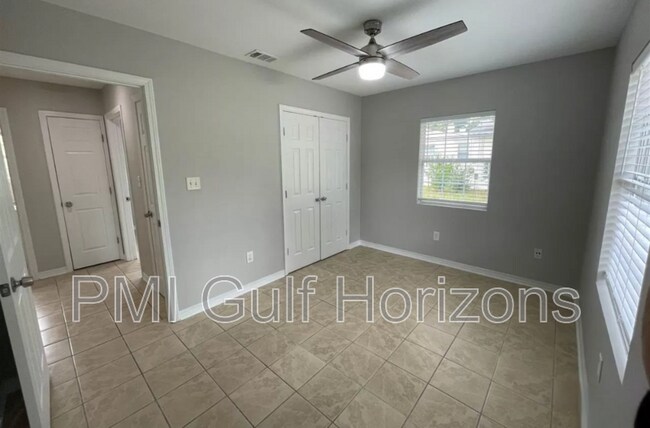 Foto del edificio - 5 Ellinor Ct