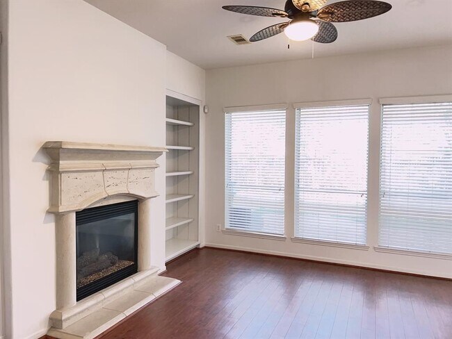Building Photo - 3510 Dripping Point Ln