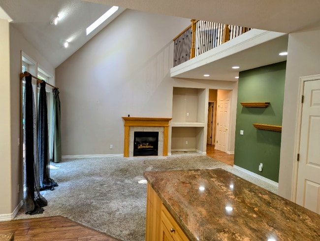 Building Photo - 12150 SW Sheldrake Way