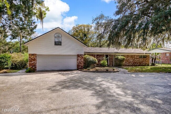 Building Photo - 4 br, 3.5 bath House - 937 Lake Asbury Dr