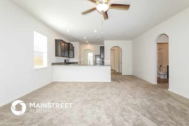 Building Photo - 26877 Steinbeck Dr