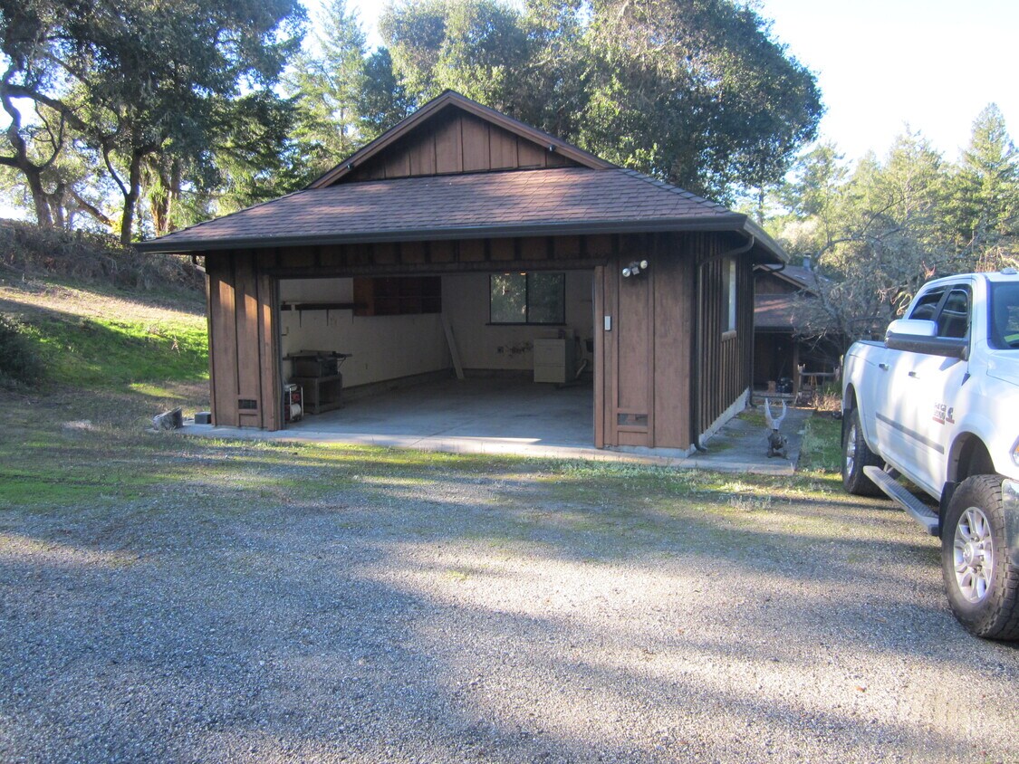 110 Alpine Oaks Rd, La Honda, CA 94020 House Rental in La Honda, CA