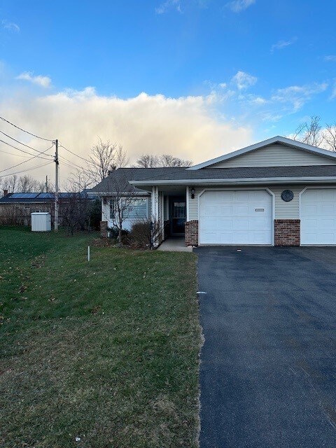 Photo principale - 108 Stafford Estates