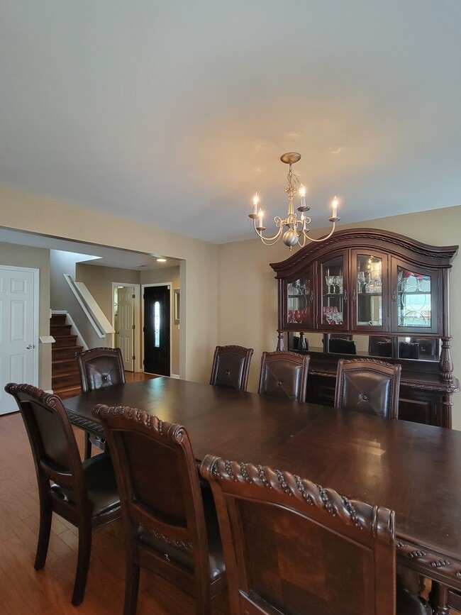 Foto del edificio - 3742 Horseshoe Farm St