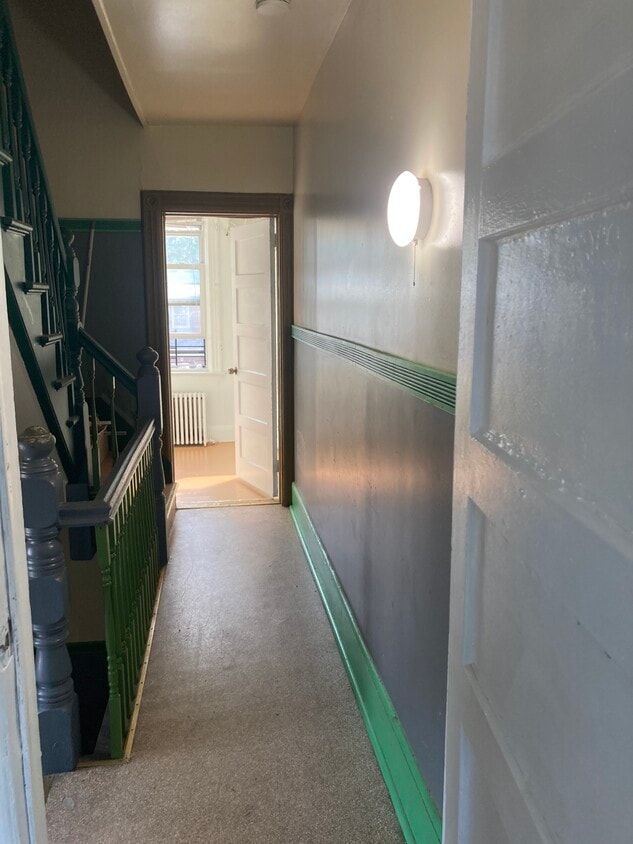 Apartment Front Hallway entrance - 21 Congress St