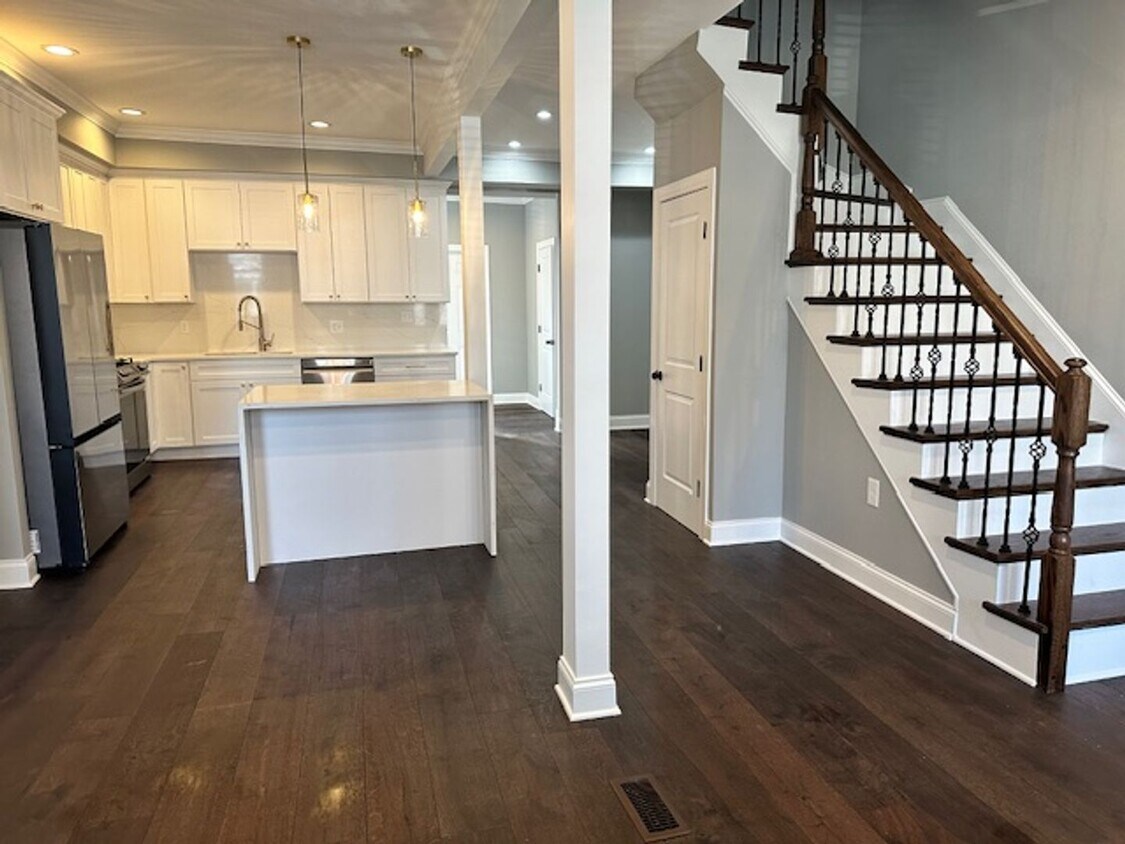 Primary Photo - 4 Bedroom 3.5 Bath 3508 Holmes Ave 21217