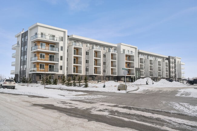 Building Photo - 63 Sherwood Ln NW