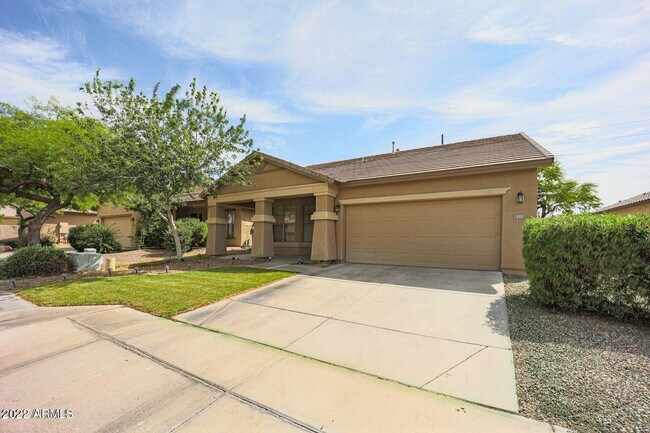 Building Photo - 155 S 107th Dr