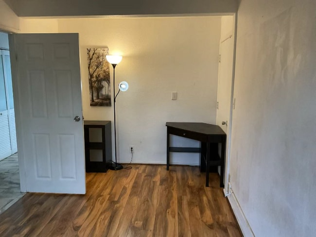 Building Photo - 95-174-174 Kahela St