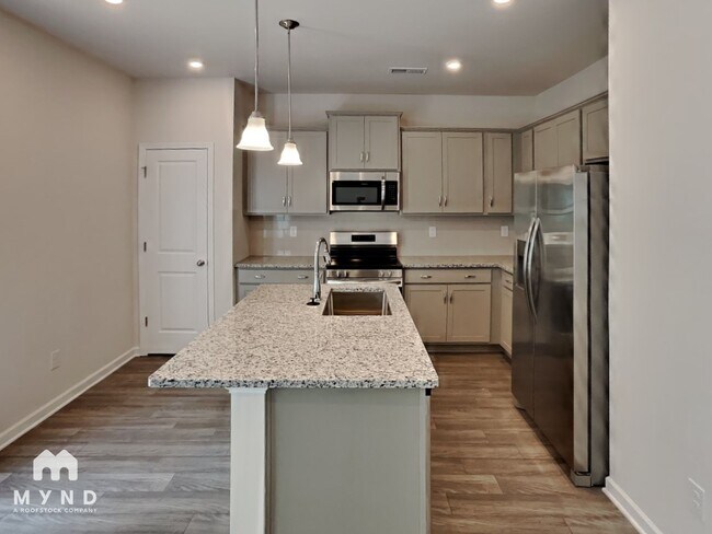 Foto del edificio - 7130 Amberhouse Dr