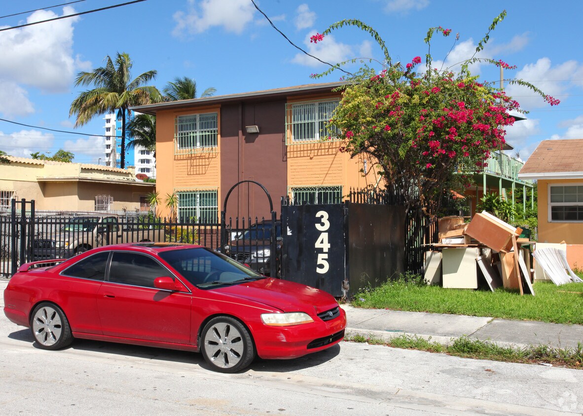 Primary Photo - 345 NW 35th St