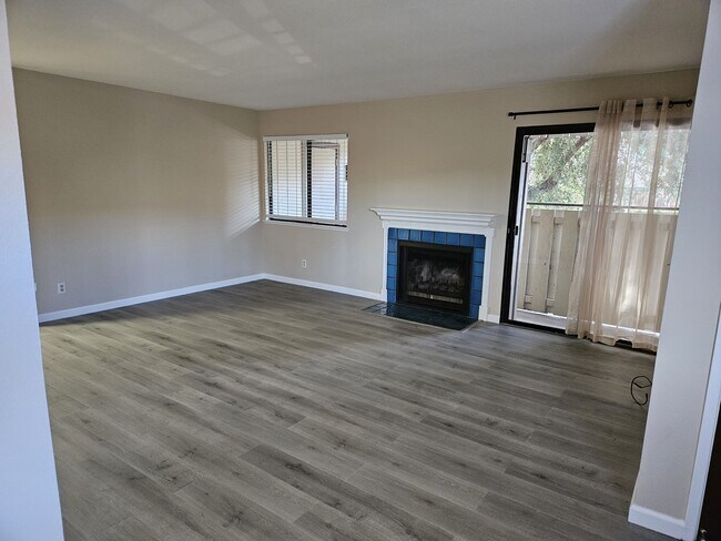 Building Photo - 1438 Capurso Way