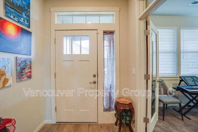 Foto del edificio - 11812 NE 137th Ave