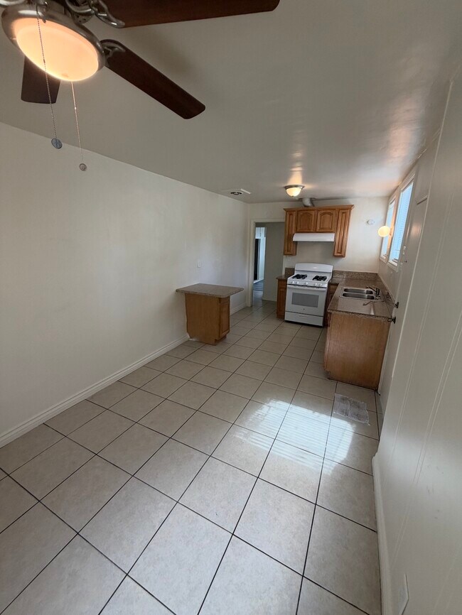 Foto del edificio - 818 E Rte 66