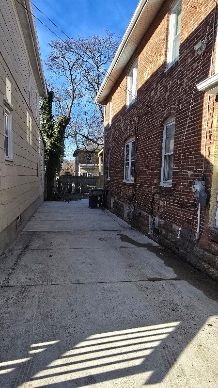 Foto del edificio - 15 Vola Ln