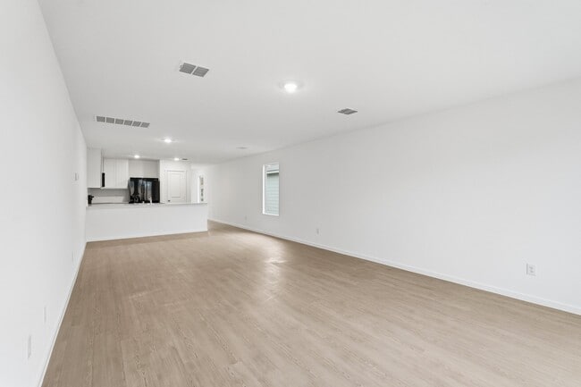 Building Photo - 419 bower dr