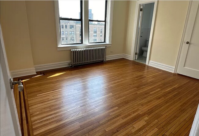 Foto del edificio - 126 E 92nd St