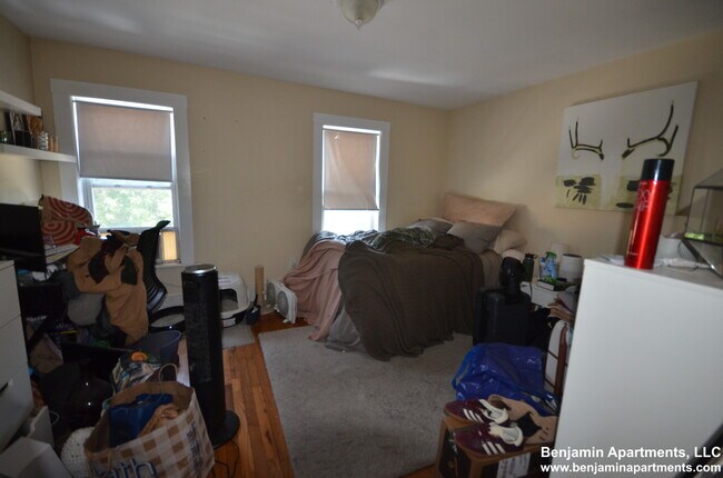 Foto del edificio - 53 West Seventh St. Unit 3