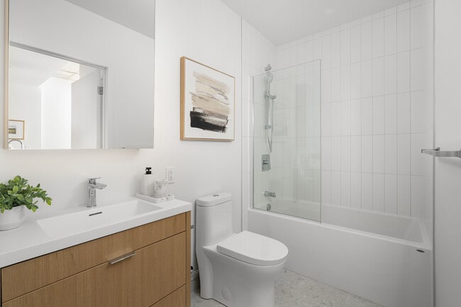 Building Photo - Univert LaSalle Condos Locatifs