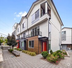 Building Photo - 7132 Beacon Ave S
