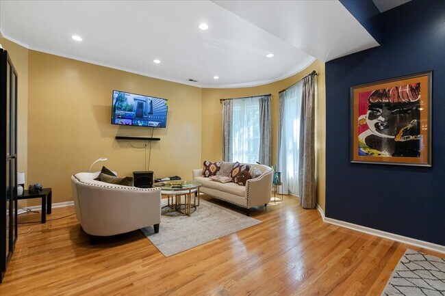 Foto del edificio - 4404 S Prairie Ave
