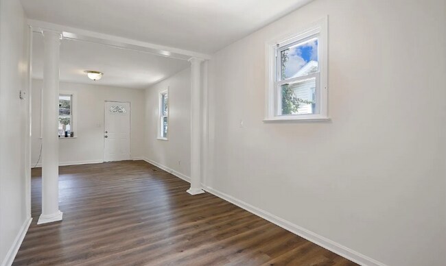 Foto del edificio - 1210 Larchmont Ave