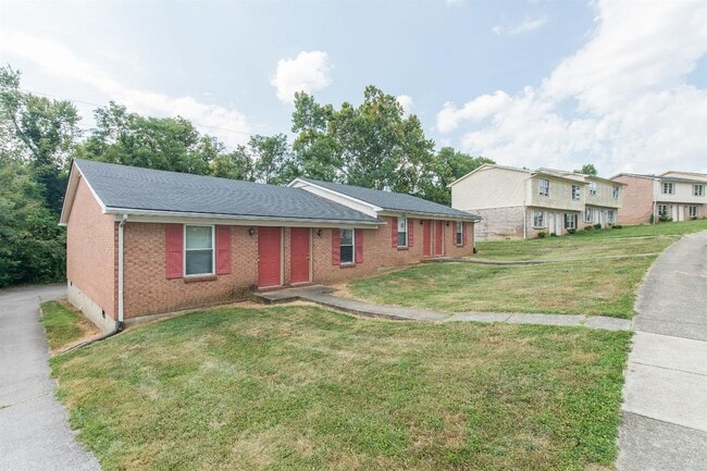 Building Photo - 164 Landings Dr