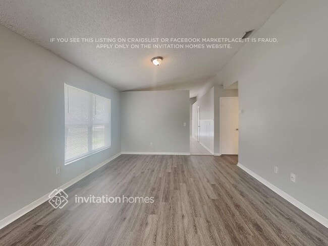 Building Photo - 1849 Coyote Pl