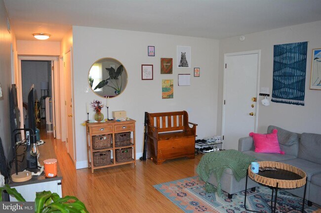 Foto del edificio - 721 Willow St