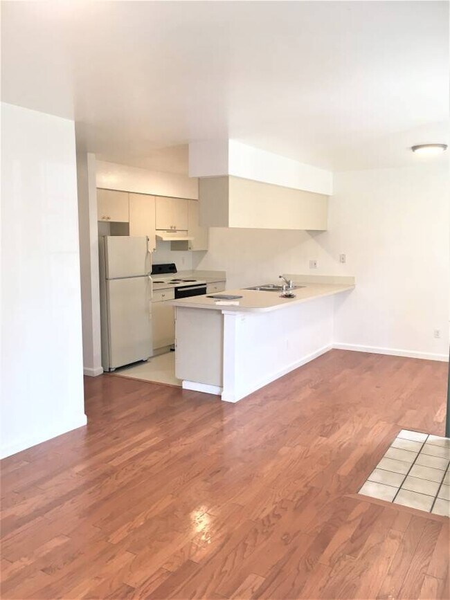 Foto del edificio - 1817 10th Ave