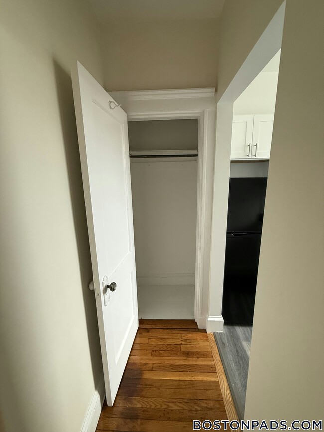 Building Photo - 109 Brainerd Rd